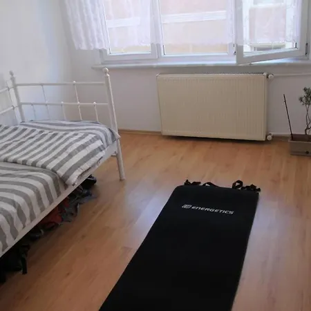 Sunny Stylish Aircontioned On Seaside Of Moda