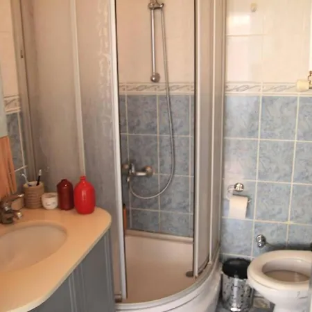 Sunny Stylish Aircontioned On Seaside Of Moda Apartment *